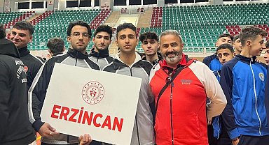 Erzincan Fen Lisesi Futsal'da yarı finalde