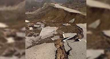 Erzincan-Kelkit karayolu göçtü!
