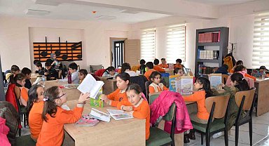 Erzincan'da 199 bin 700 kitap, 351 bin okurla buluşturuldu