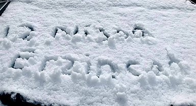 Erzincan'da nisan ayında kar sürprizi