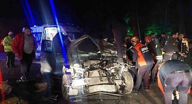 Erzurum'da freni tutmayan kamyonet 6 aracı biçti: 7 yaralı
