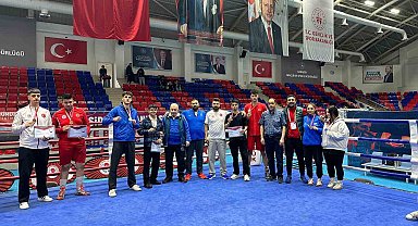 Erzurumlu sporcular ringte fırtına gibi esti