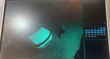 Esenyurt'ta genç kız 4'üncü kattan düştü: O anlar kamerada
