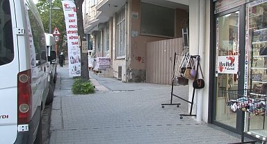 Esenyurt'ta kavgayı fırsat bilerek çantayı alıp böyle kaçtı