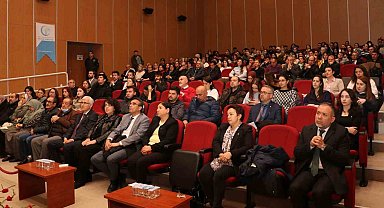 ESOGÜ Eğitim şehitlerini andı