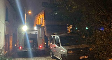 Eşyalarını yenilediği evi alevlere teslim oldu