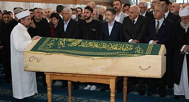 Et ve Süt Kurumu Genel Müdürü Kayhan memleketi Diyarbakır'da son yolculuğuna uğurlandı