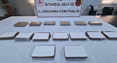 Eyüpsultan'da Jandarma'nın uyuşturucu operasyonu kamerada
