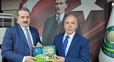 Faruk Çelik'ten Artvin Ticaret Borsası'na ziyaret
