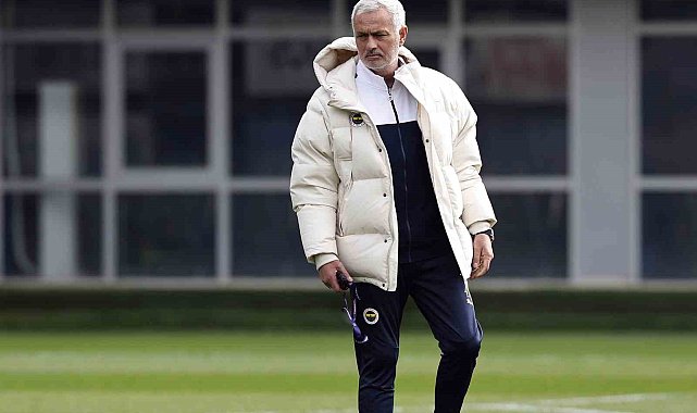 Fenerbahçe, Trabzonspor maçı hazırlıklarına başladı