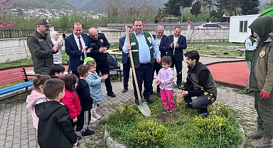 Fidanlar toprakla buluştu