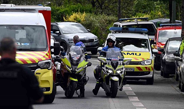Fransa'da lisede bıçaklı saldırı: 1 ölü, 3 yaralı