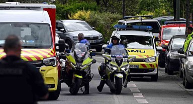 Fransa'da lisede bıçaklı saldırı: 1 ölü, 3 yaralı