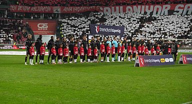 Galatasaray'da 2 değişiklik