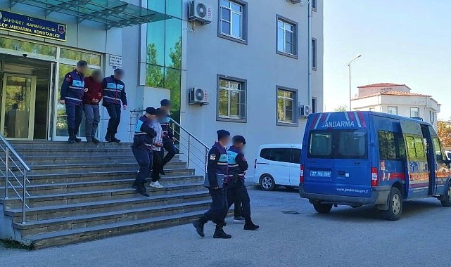 Gaziantep'te 632 adet uyuşturucu hap ele geçirildi: 3 şahıs tutuklandı