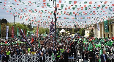 Gaziantep'te binlerce kişi Mevlid-i Nebi etkinliğinde buluştu