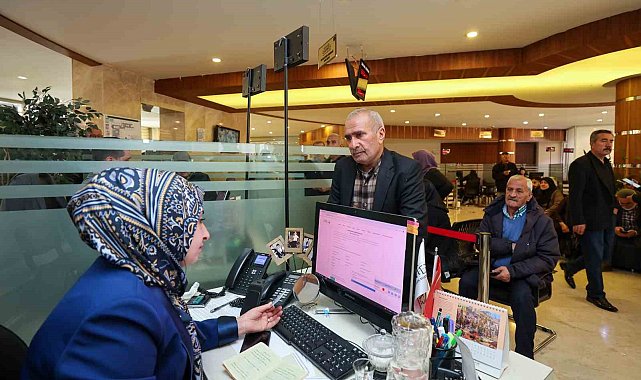 Gaziantep'te evlilikte 41 yılı dolduran çiftlerden umre için yoğun başvuru