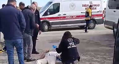 Gaziantep'te işçi servisi ile tır çarpıştı: 9 yaralı