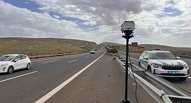 Gaziantep'te jandarmadan 63 araca 164 bin TL radar cezası