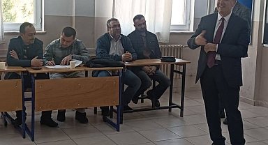 Gediz'de "Din, Ahlak ve Değer Öğretimi Seminerleri" gerçekleştirildi