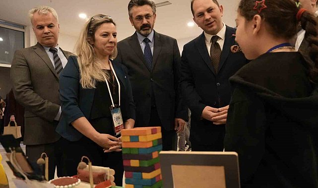 Geleceğin bilim insanları Düzce STEM Fest'te buluştu