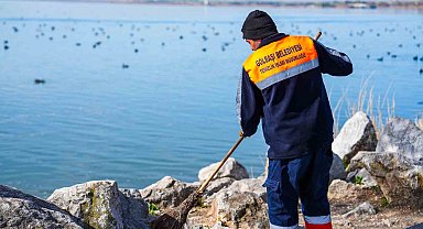 Gölbaşı Belediyesi ekiplerinden bahar temizliği ve bakım çalışması