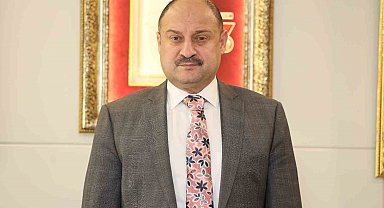 Gülpınar'a uluslararası ilişkilerde yılın üstün hizmet ödülü