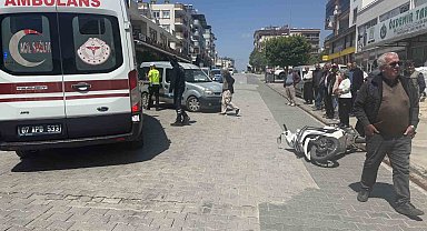 Hafif ticari araçla motosiklet çarpıştı: 1 yaralı