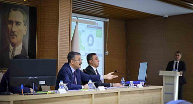 Hakkari'de 2025 Yılı 2. Dönem İl Koordinasyon Kurulu Toplantısı yapıldı