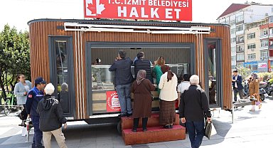 Halk Et Mobil Belediye Meydanı'nda!