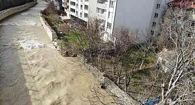 Harşit Çayı'nda yükselen su seviyesi vatandaşları tedirgin ediyor
