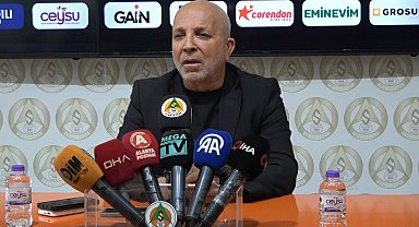 Hasan Çavuşoğlu: "Kümede kalabileceğimiz seviyeye kendimiz gelmeliyiz, başkasının ne yaptığı önemli değil''