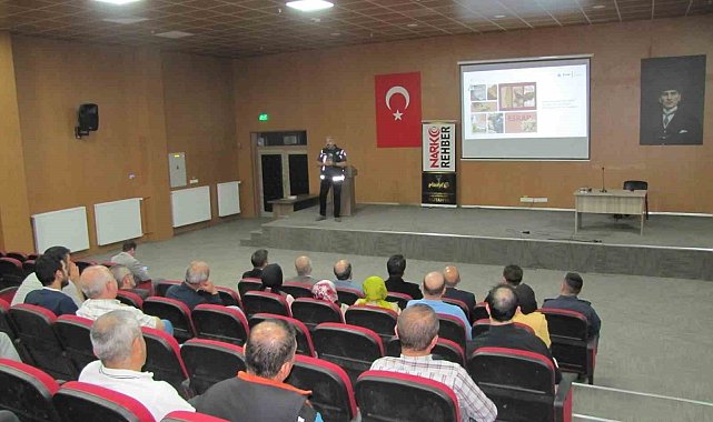 Hisarcık'ta bağımlılıkla mücadele ve KADES uygulaması eğitimi