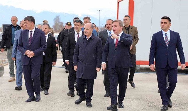 İçişleri Bakan Yardımcısı Aktaş, Sokak Hayvanları Bakım Merkezi ve Doğal Yaşam Alanı'nı inceledi