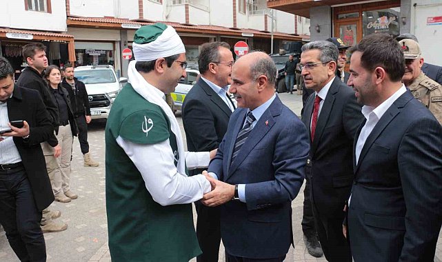 İçişleri Bakan Yardımcısı Aktaş tarihi Kırmızı Medrese'yi ziyaret etti