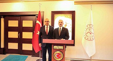 İçişleri Bakan Yardımcısı Turan: "Sahipsiz hayvan sorununu Türkiye'nin gündeminden çıkaracağız"