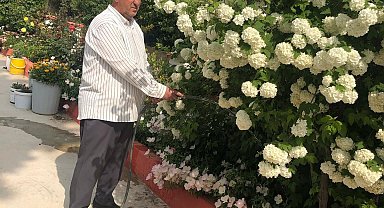 İmam, camiyi çiçek bahçesine çevirdi