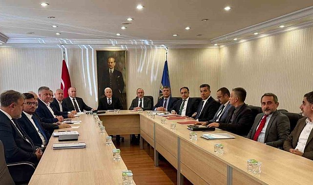 İşçi ve işveren heyetleri Kamu Toplu İş Sözleşmeleri çerçevesinde bir araya geldi
