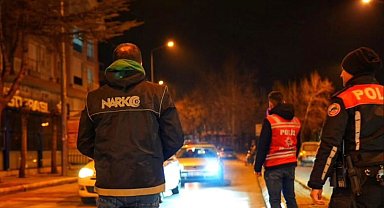 Isparta'da asayiş ve trafik denetiminde 19 sürücüye ceza