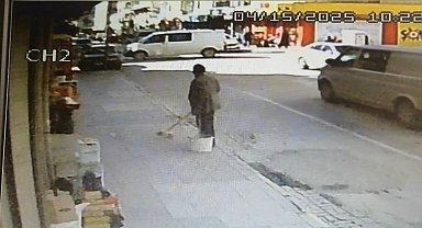 Isparta'da ticari aracın otomobile çarptığı anlar güvenlik kamerasına yansıdı