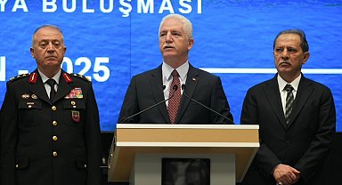 İstanbul Valisi Davut Gül: "Düzensiz göçmen sorunu, İstanbul'un gündeminden giderek çıkıyor"