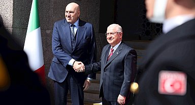 İtalya Savunma Bakanı Crosetto Türkiye'de