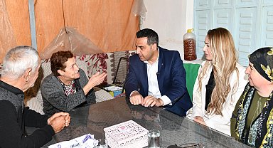 İzmir Çiğli'de Leyla Teyze'ye bayram sürprizi