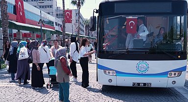 İzmir'de ESHOT sergisi yenilenen tasarımıyla ilgi gördü