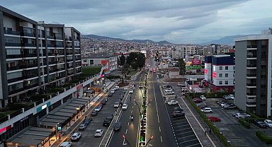 İzmir'de Eski Havaalanı Caddesi'ne modern dokunuş!
