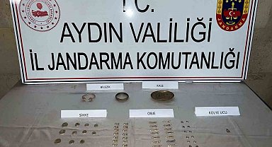 Jandarmadan besihane ve seraya baskın: 3,5 milyon TL değerinde tarihi eser ele geçirildi
