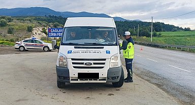 Jandarmadan servis araçlarına denetim
