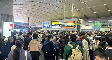 Japonya'da tren istasyonunda şüpheli paket paniği