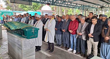 Kalp krizi geçiren öğretmen hayatını kaybetti
