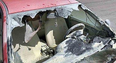 Karaman'da park halindeki otomobil yandı
